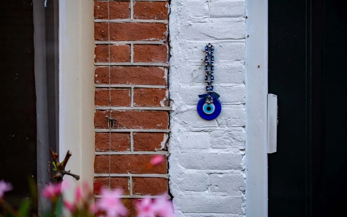 13 Greek superstitions