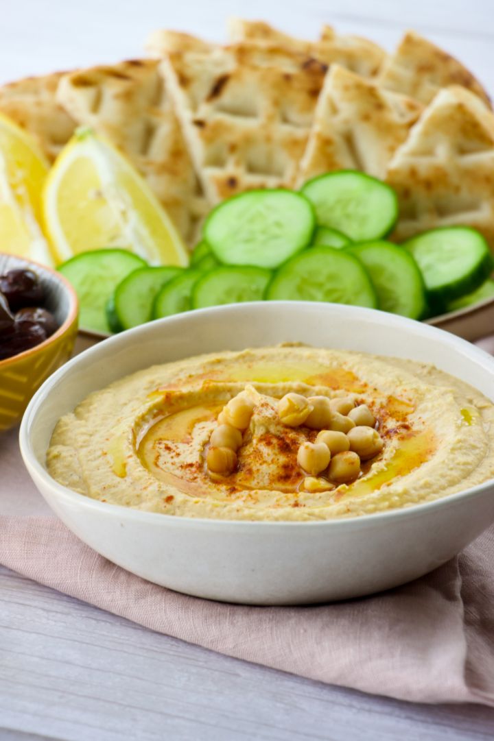 Spicy Garlic Hummus