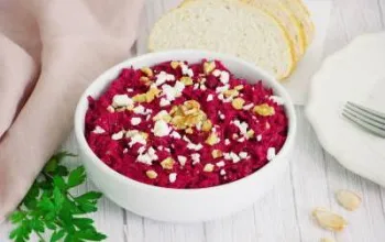 Greek Beetroot Salad (Patzarosalata)