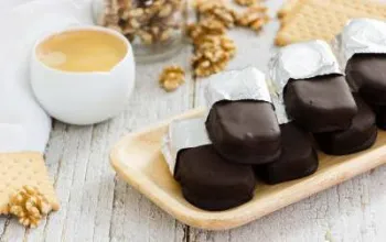 Greek Walnut-filled Chocolates (Kariokes)