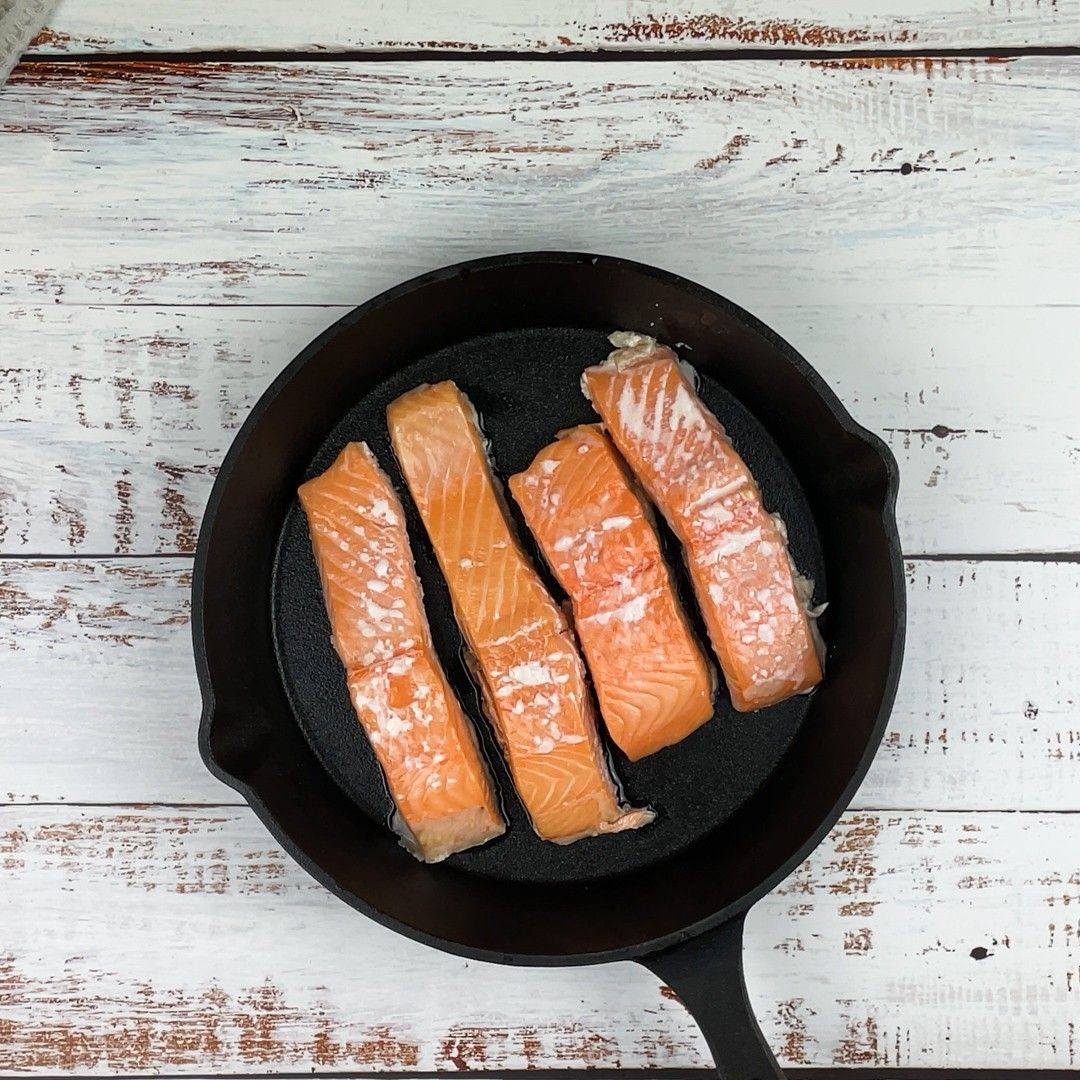 Honey Orange Glazed Salmon | fooodlove.com