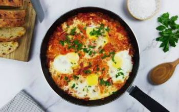 Mediterranean Style Shakshuka