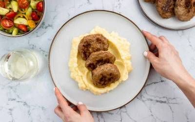 Wine Infused Burger Patties