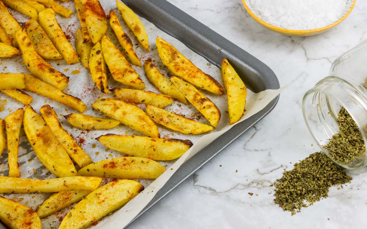 Greek oven-roasted chips