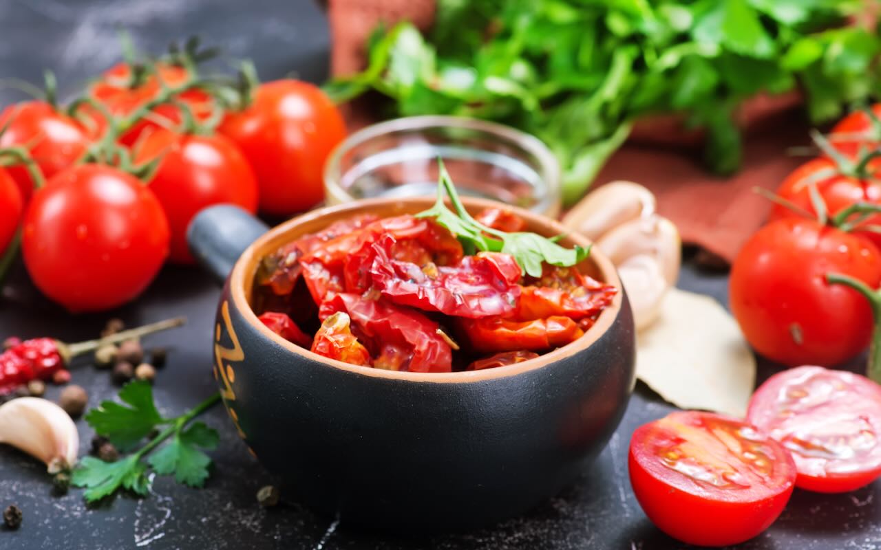 How to make sun dried cherry tomatoes