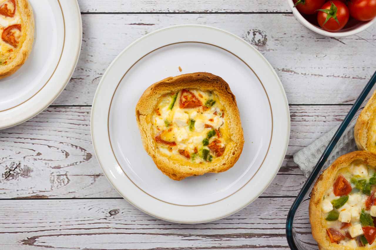 Baked Brioche Egg Cups | fooodlove.com