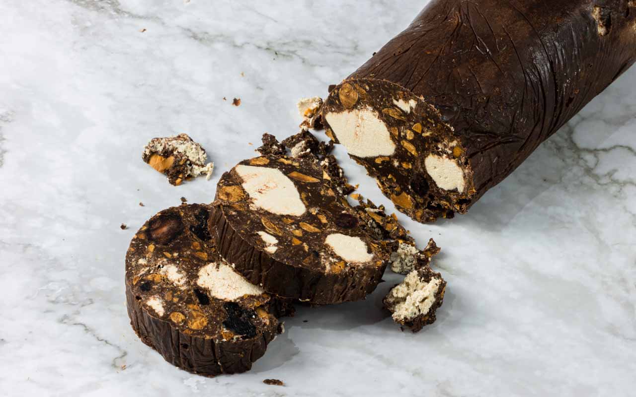 Video: Chocolate Mosaic with Halva | fooodlove.com