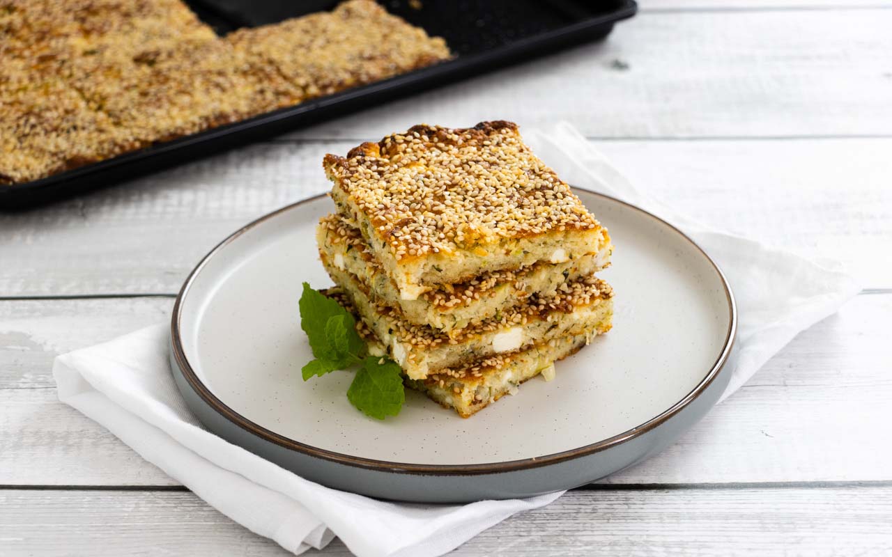 Video: Crustless Zucchini Pie | fooodlove.com