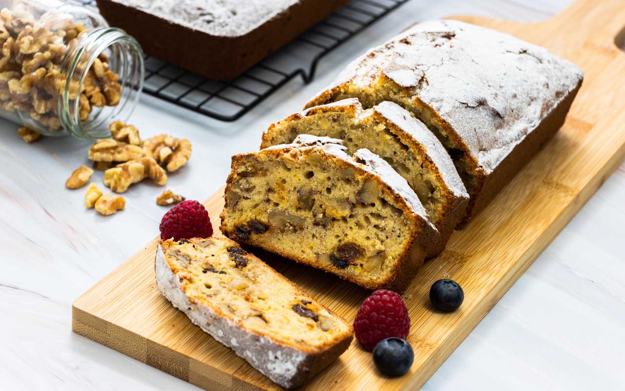 Video Dried Fruit and Nut Loaf