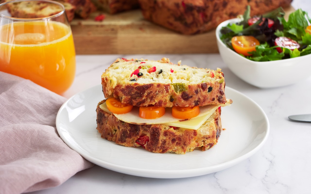 Video: Pizza Bread | fooodlove.com