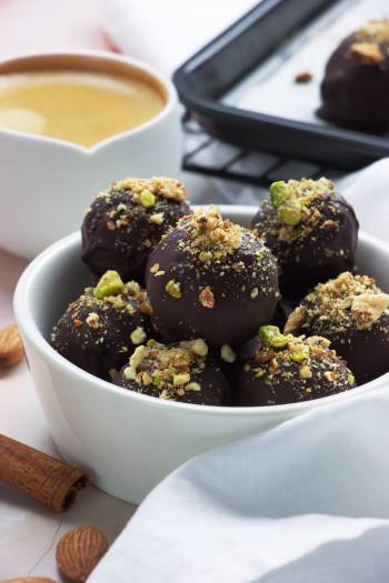 Dark Chocolate Almond Bites