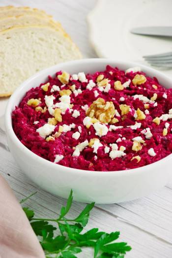 Greek Beetroot Salad (Patzarosalata)