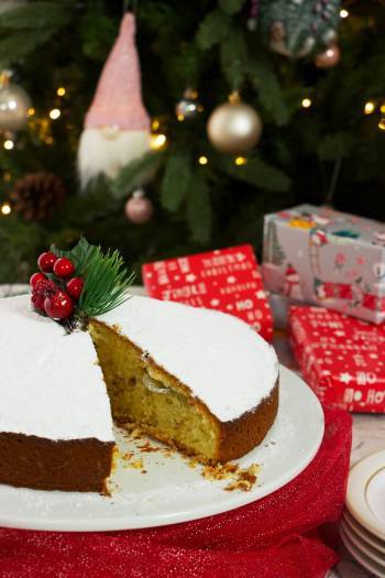 Greek Lucky New Year’s Cake (Vasilopita)