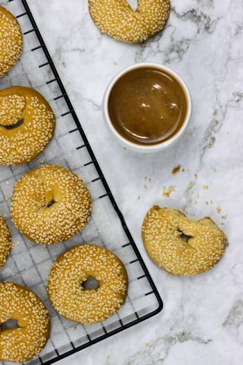 Wine Cookies with Sesame